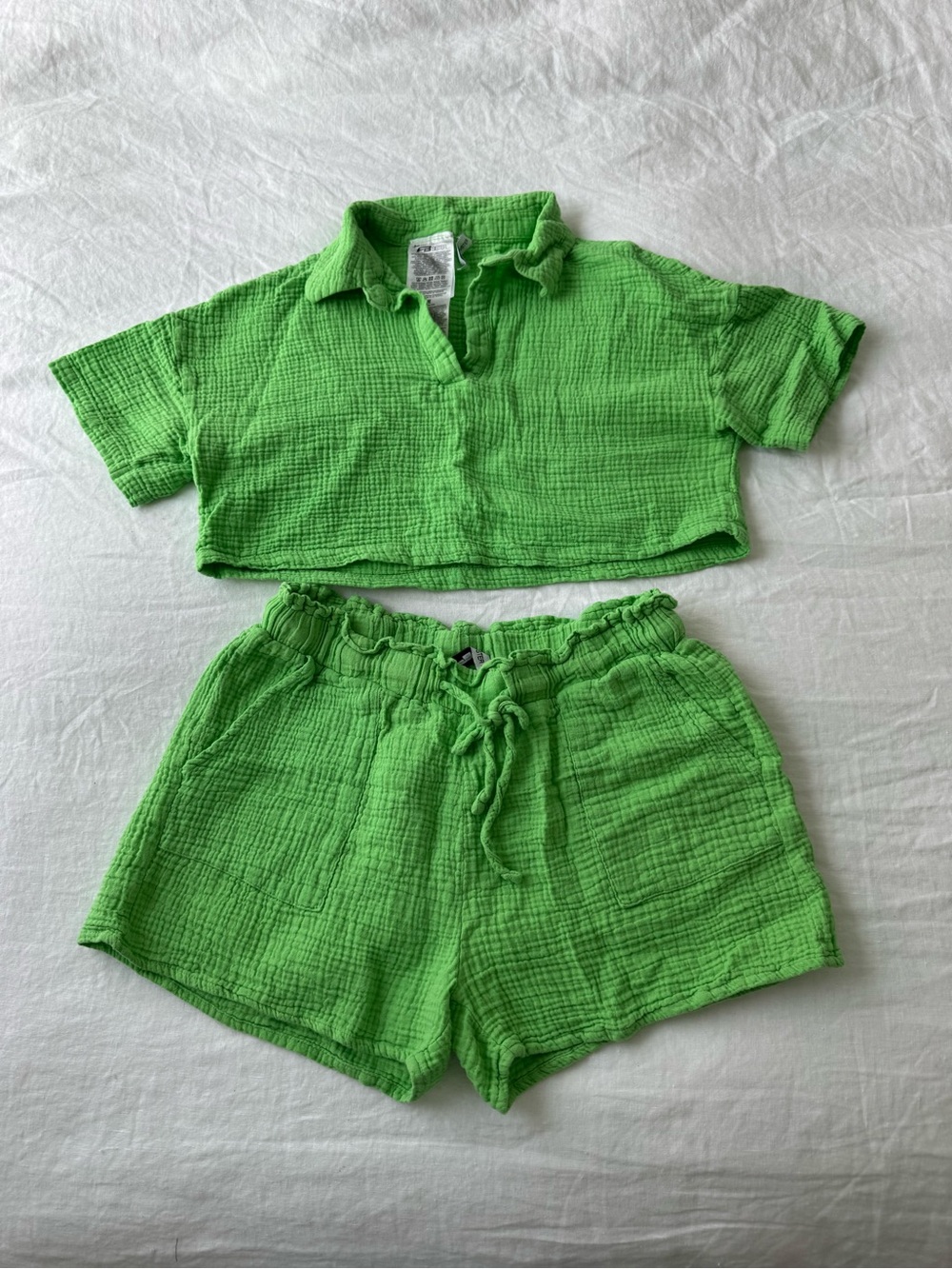 Cropped Collared Tank Linen-Texture Shorts Set - Bright Green
